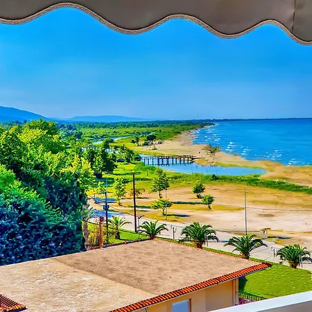 شقة 2 Bedroom Family Suite With Jacuzzi - 1 Minute Walk From The Beach
